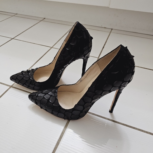 Sexy Stiletto Leather Black Sz 8 US - Picture 6 of 8